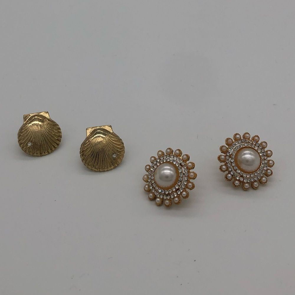 2 Pairs of Stud Earrings Sea Shell & Faux Pearls - Picture 4 of 4